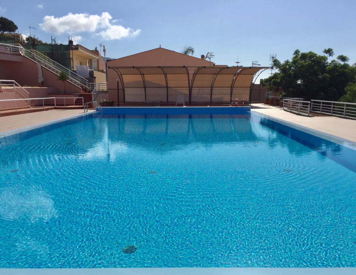 La Dimora Delle Begonie Apartamento Cefalù Exterior foto