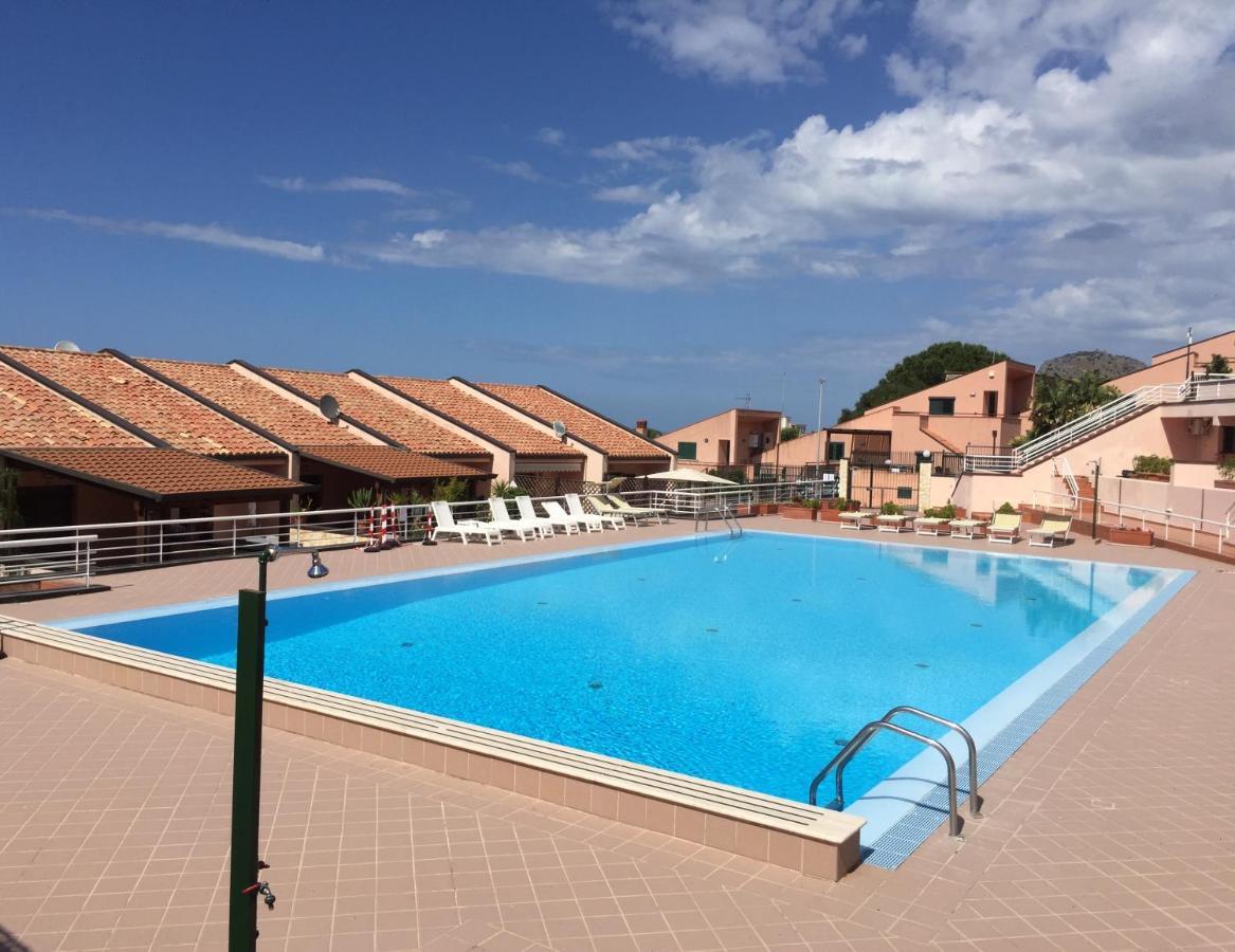 La Dimora Delle Begonie Apartamento Cefalù Exterior foto